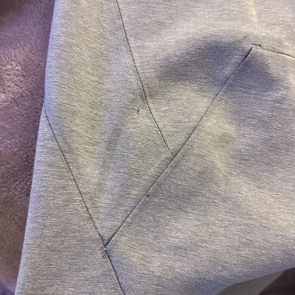 Lululemon pullover sweatshirt - Picture 9 of 14